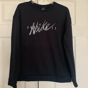 Nike Black Pullover w/ pockets - sz S